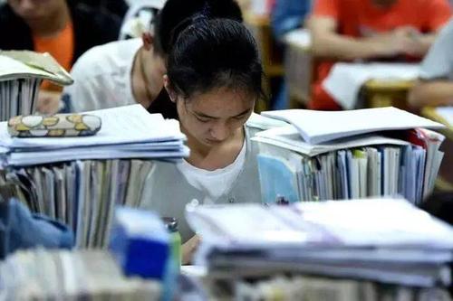 2020年高考是否推遲？開學(xué)考研到底咋辦？教育部集中回應(yīng)不得不看