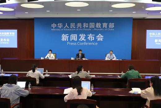 教育部：學生體育鍛煉不允許佩戴N95口罩！在校不戴口罩須滿足三個條件！