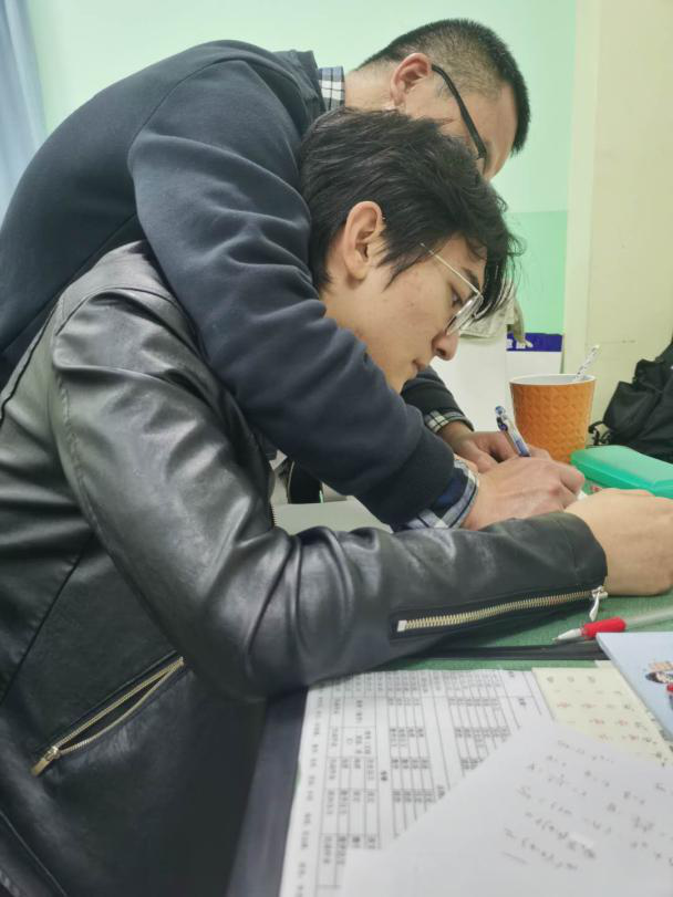 尋找身邊的美好——心素如簡，人淡如菊，謙謙君子，良師益友